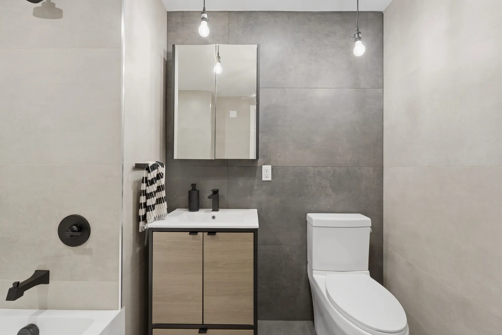 Apartment interior at Iron 65, 65 McWhorter Street Newark — photo 2